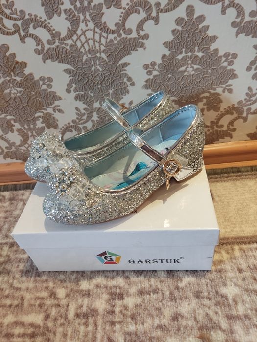 Туфли для девочки