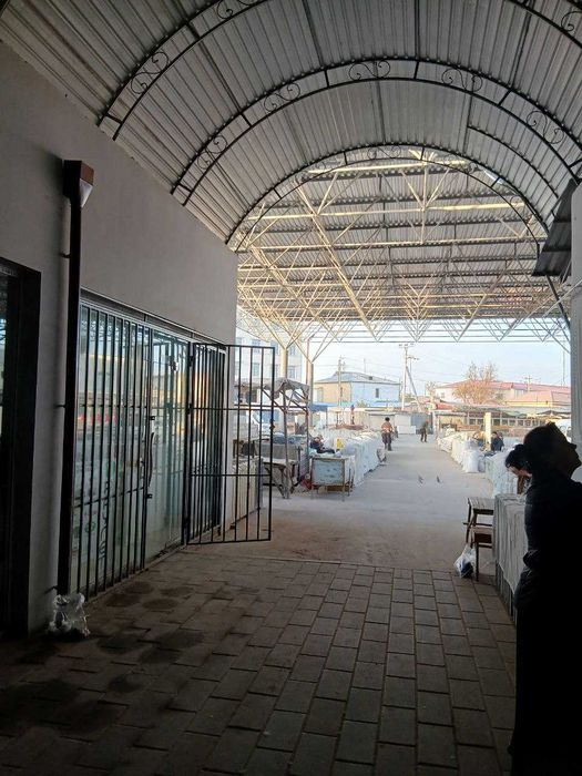 Хива дехкон бозорида зудлик билан дукон сотилади