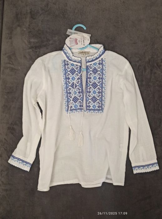 Vând ie pentru băieți 10 ani