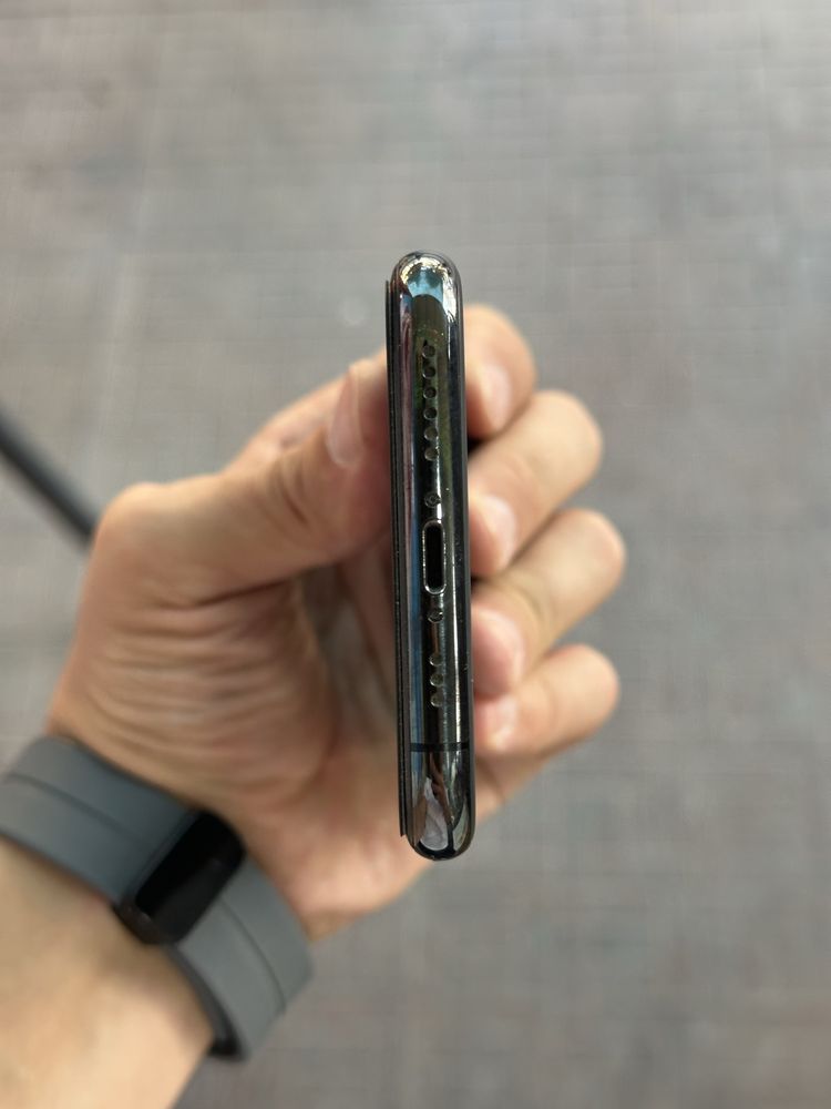 iPhone 11 pro 64 gb 78%