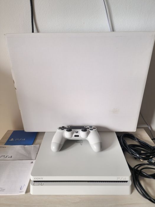 Ps4 Slim 1TB + 50jocuri(RDR2,Mortal Kombat11, Spiderman, etc)