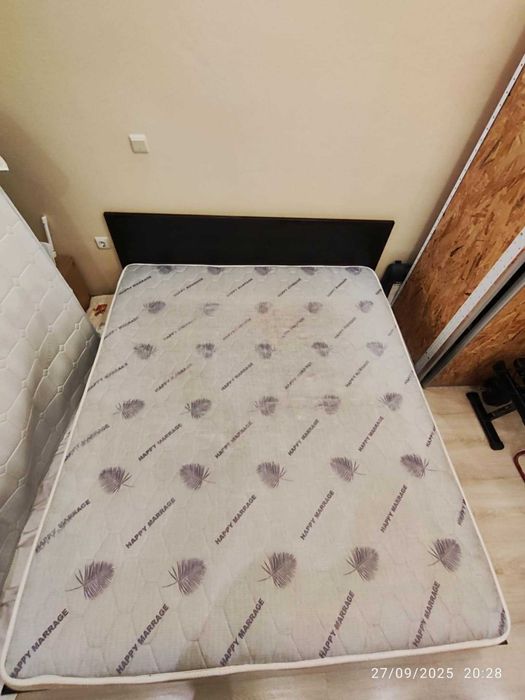 Спалня и Две Нощни Щкафчета, ПДЧ