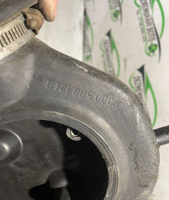 Capac motor 6000 582 582 Dacia 1310 prima generatie