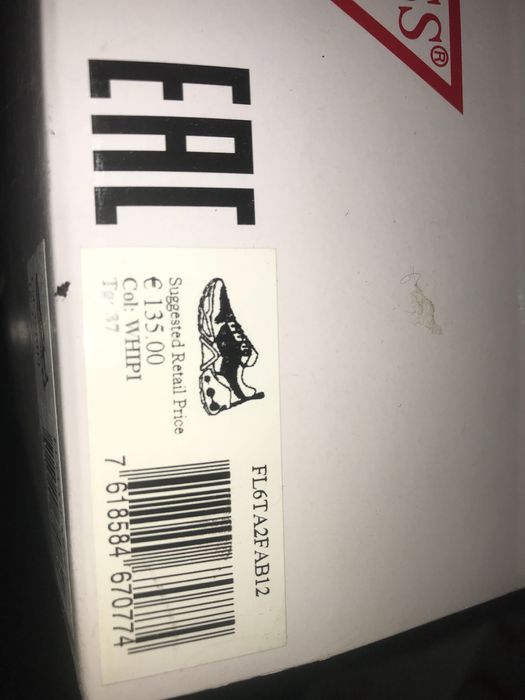 Дамски маратонки Guess