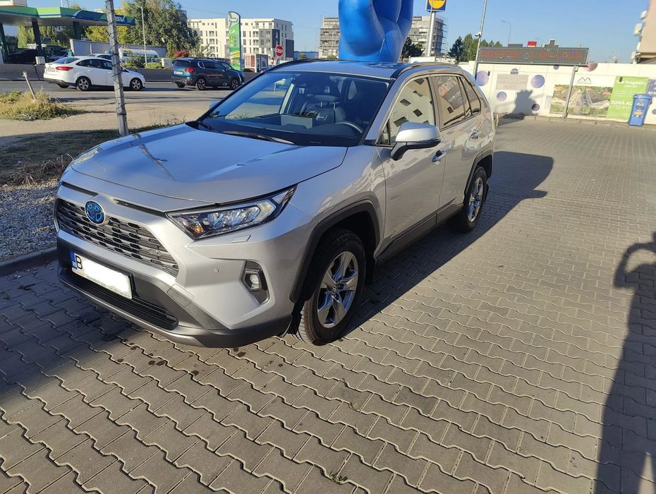 Toyota RAV4 Toyota RAV4, 2.5L Hybrid, 222CP 4X4 AWD, Model Dynamic