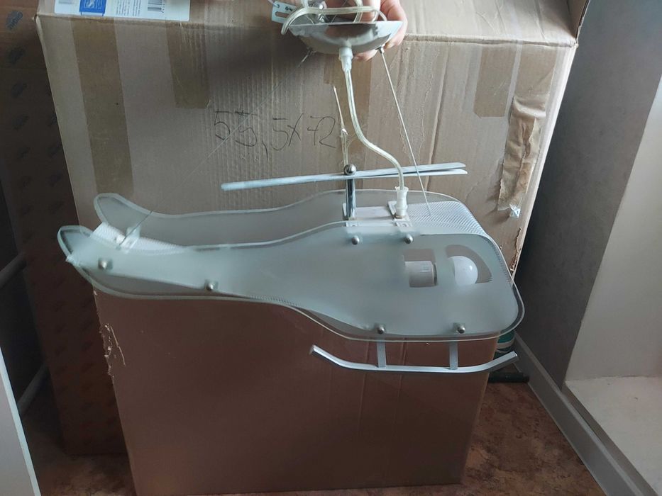 Люстра в детскую б/у