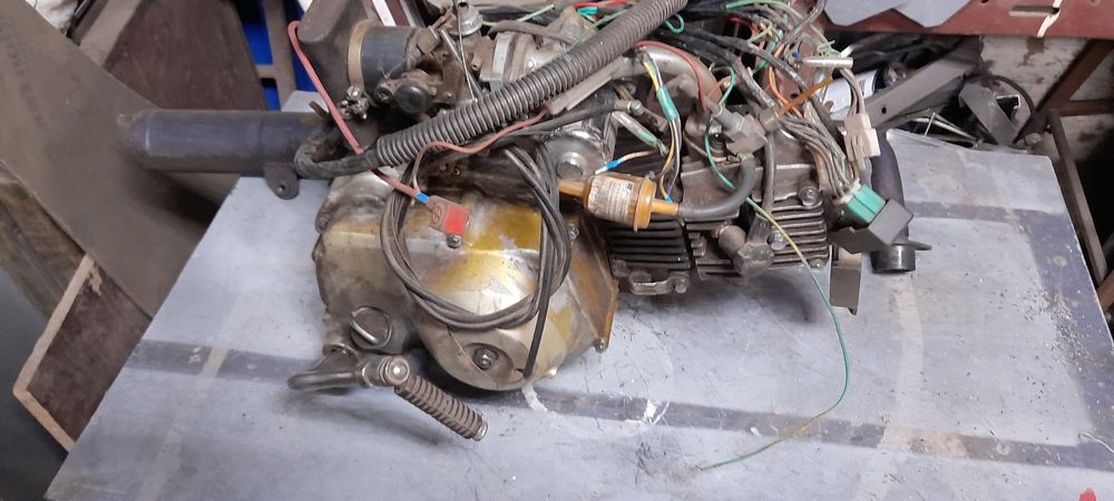 Motor ATV 4 timpi
