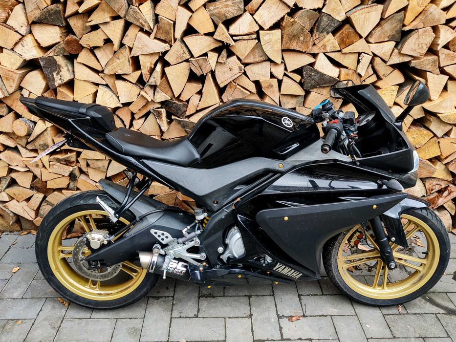 Moto Yamaha yzf R125