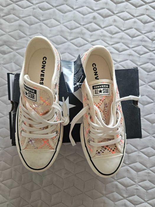 Дамски кецове Converse,размер 37