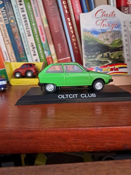 Vând machetă Oltcit club