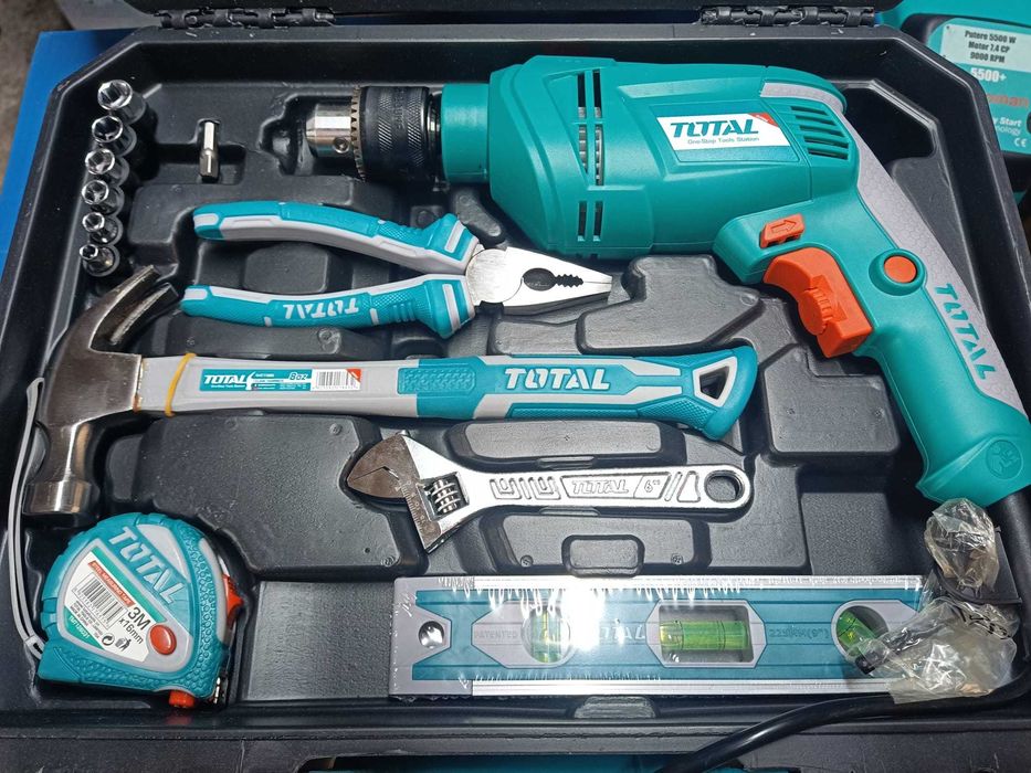 Trusa de scule 101 piese ( cu masina de gaurit)