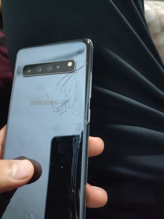 Samsung galaxy S 10 5G  abmen ili naxt