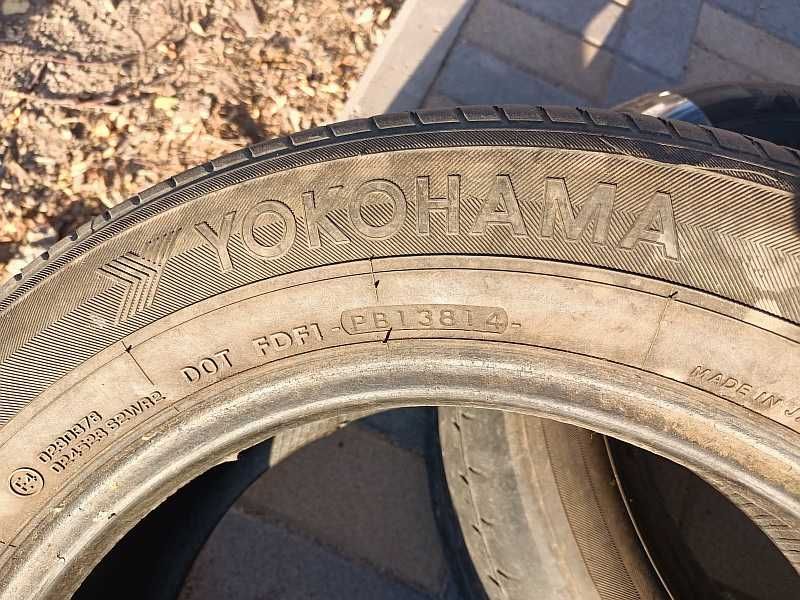 Шины 215/60 R16 - "Yokohama dB decibel E70" (Япония), летние.
