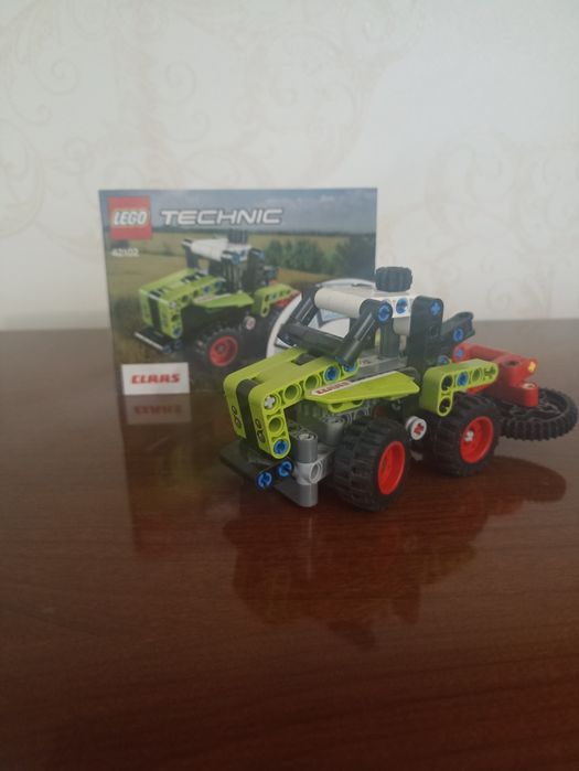 лего техник 2 в 1 трактор и комбайн
