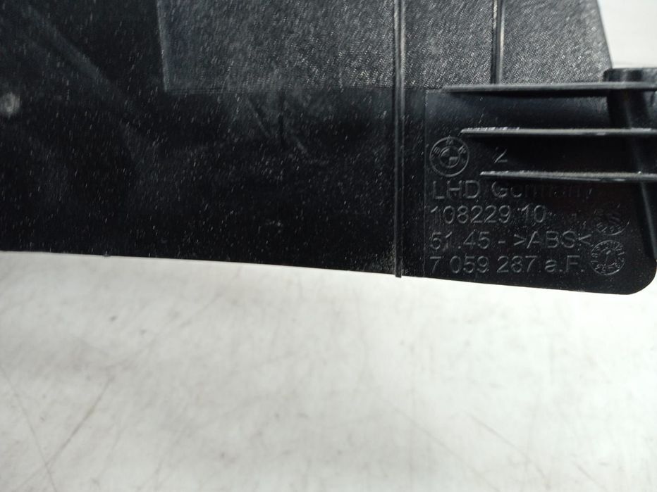 Ornament 7059287 BMW Seria 3 E91 (facelift)  [din 2008 pana  2013]