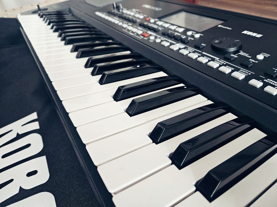 Orga Korg Pa300 pro