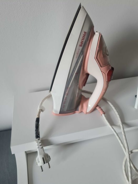 Утюг паровой Philips в исправном состоянии