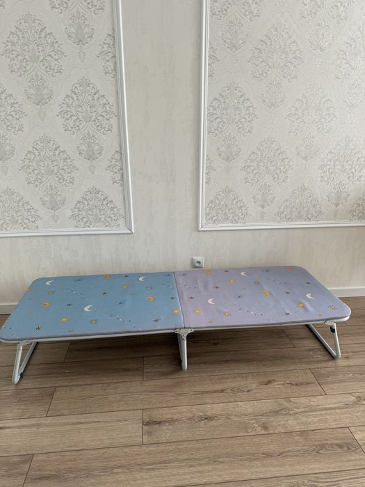 Раскладушка. В очень хорошем состоянии!