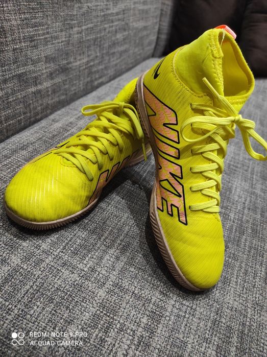 Маратонки NIKE Mercurial