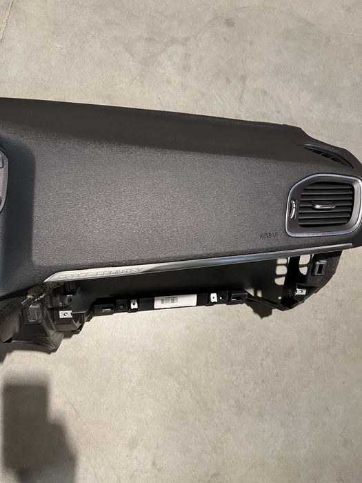 Plansa bord volvo v40