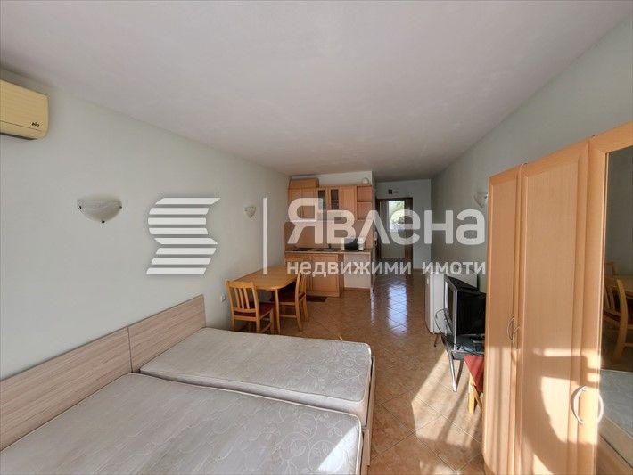 Продава се Едностаен апартамент в к.к. Слънчев бряг - 46 кв.м за 957 €/кв.м - Снимка #3
