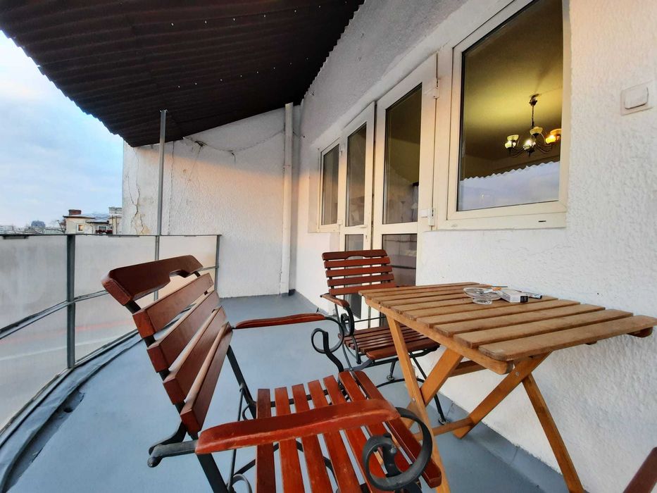 Apt 5 cam. C Victoriei/Romana