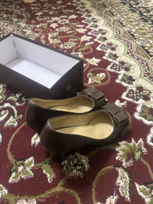 Туфли женское новое размер 39 договорная