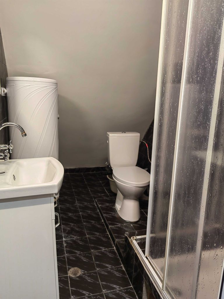 Дава се под наем Двустаен апартамент в Видин, Бонония - 35 кв.м за 204 € - Снимка #5