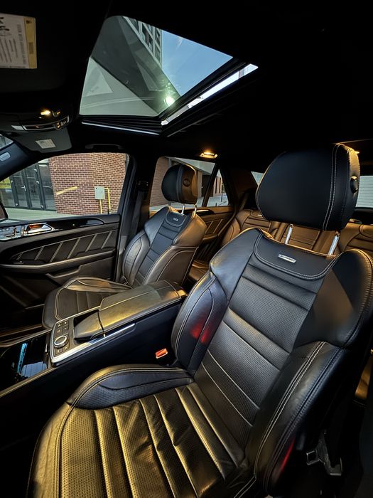 Mercedes Ml63 Amg 525cp variante