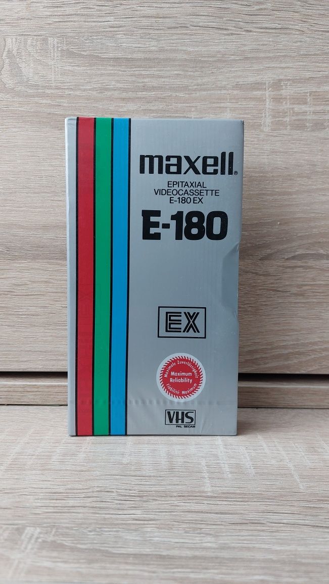 Caseta Video MAXELL E-180, VHS, noua - sigilata