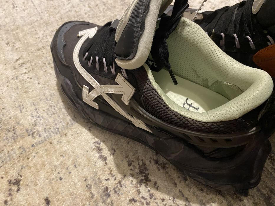 Off-White ODSy 1000