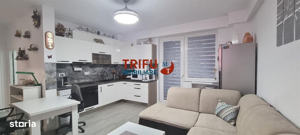 Apartament 3 camere de vanzare etaj 2 zona Arex complet mobilat