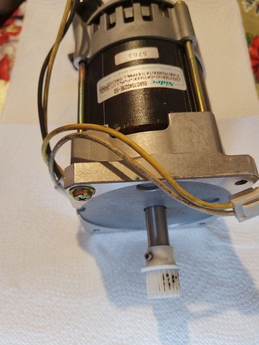 Motor  Nidec utilizat