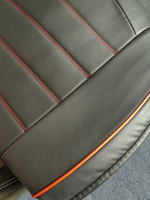 Vând huse noi pentru scaune auto.