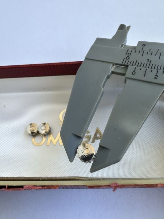 Coronite ceas Omega vintage