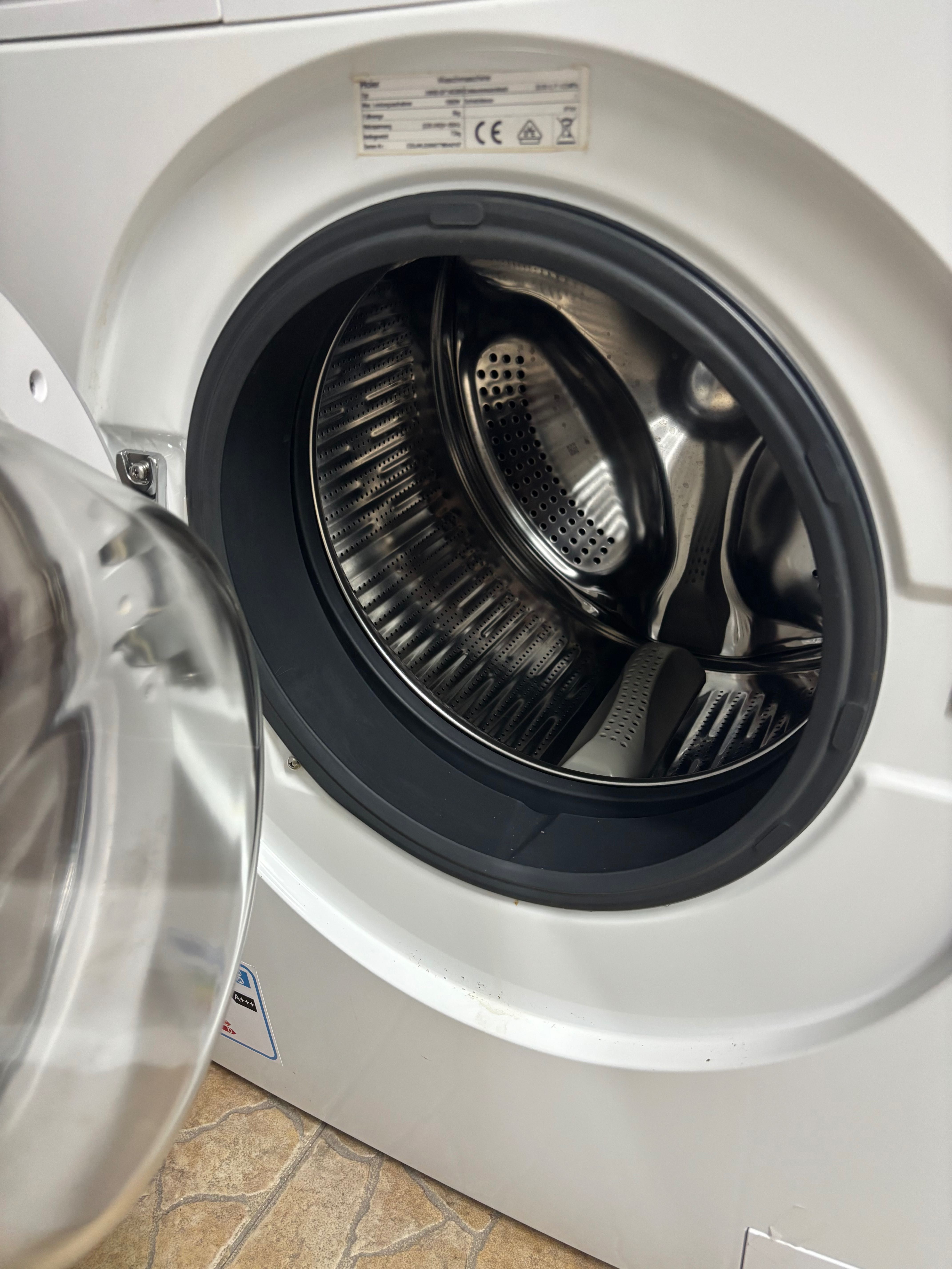 Пералня Haier HW80-BP14636N 8kg