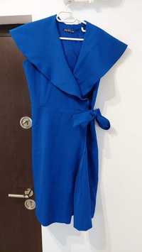 Vand rochie, albastra, Marimea 38, In stare perfecta