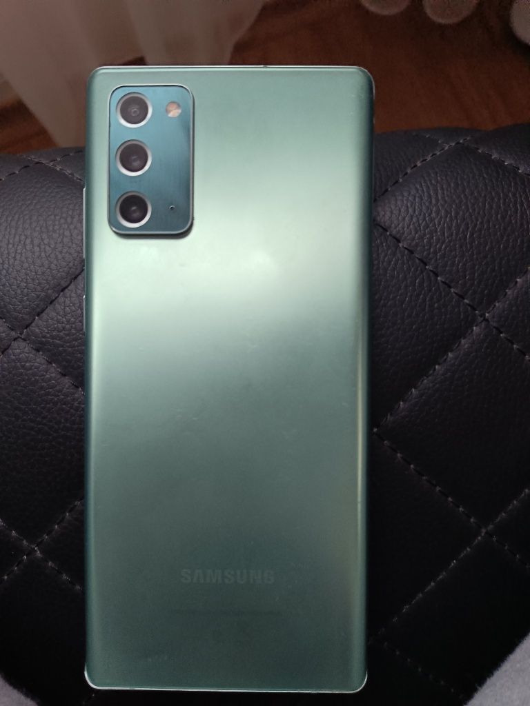 Samsung galaxy note 20 green