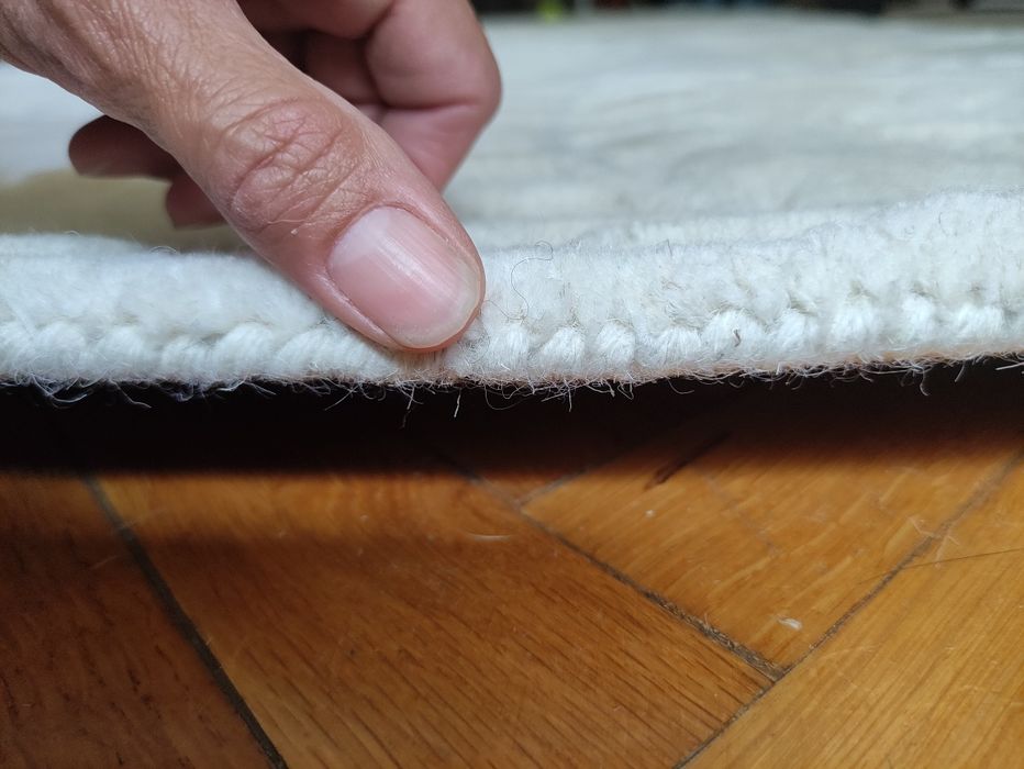 Нов вълнен килим 200х140см