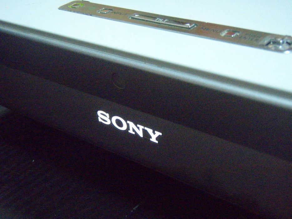 Videoproiector cu lampa Sony VPL-CX70 cu lampa consumata/arsa