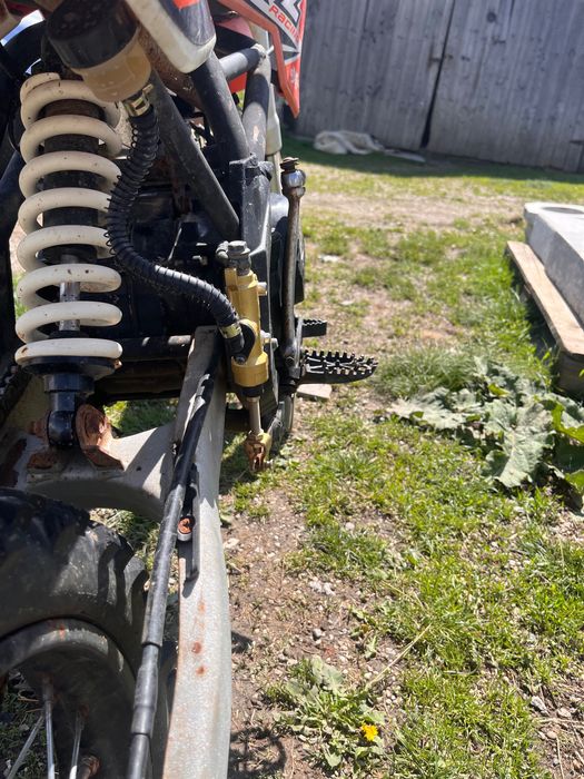 Cross de 125 de vânzare