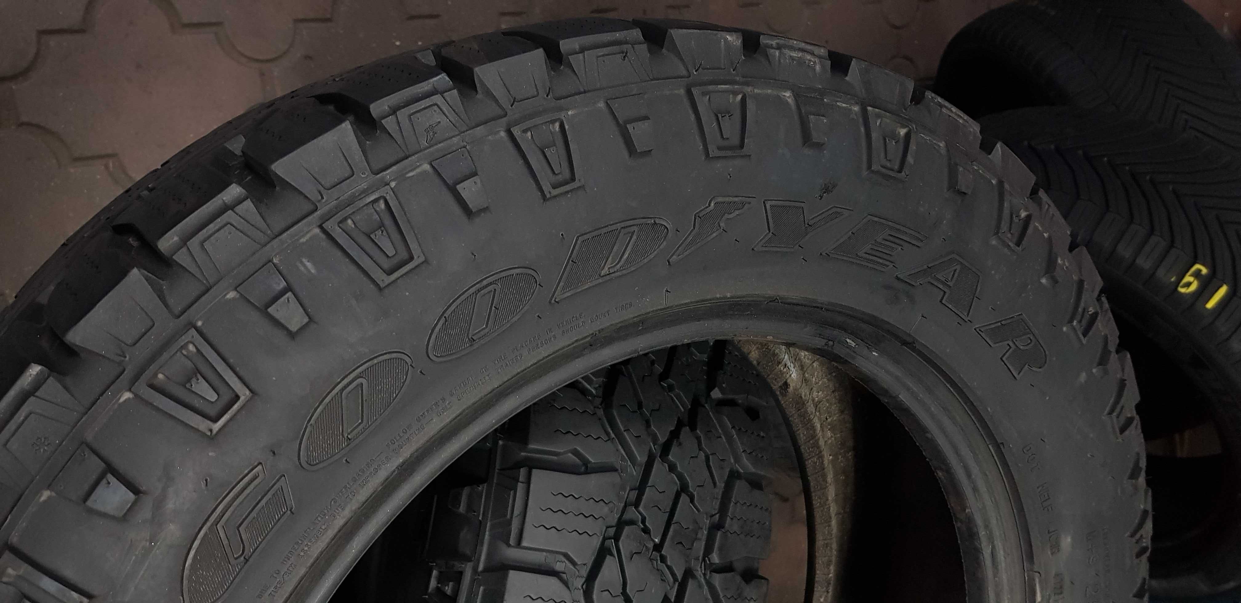 anvelope Goodyear 255/65/19 m&s