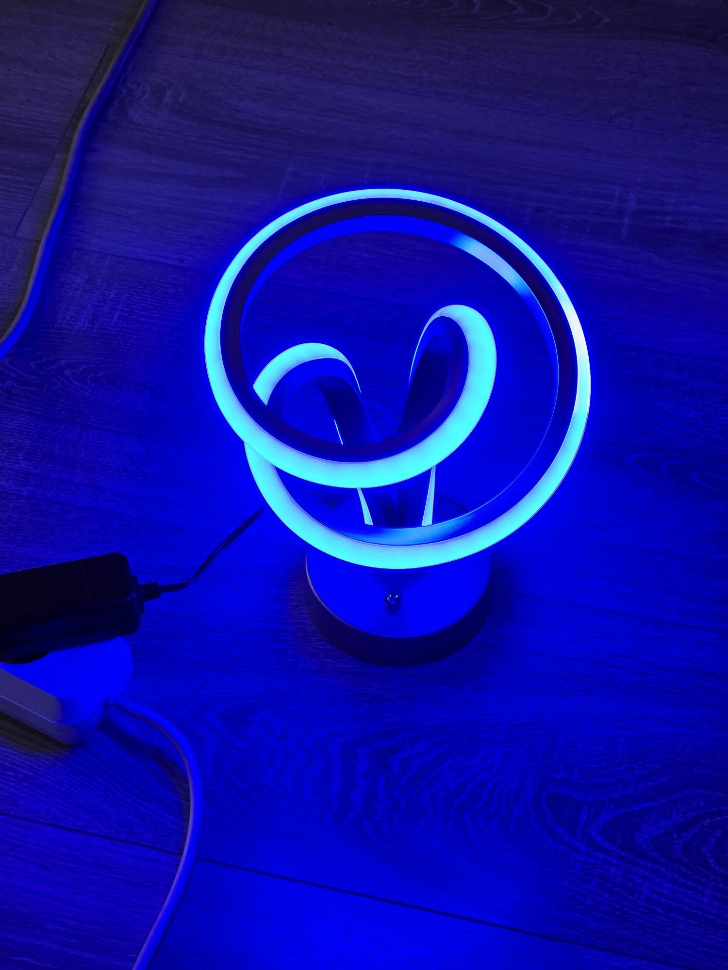 Lampa de noptieră Airnasa – Design spiral modern, 10 moduri RGB