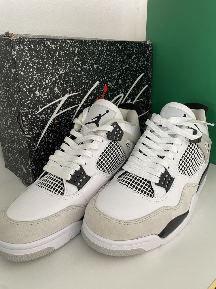 Vand jordan retro 4 military black