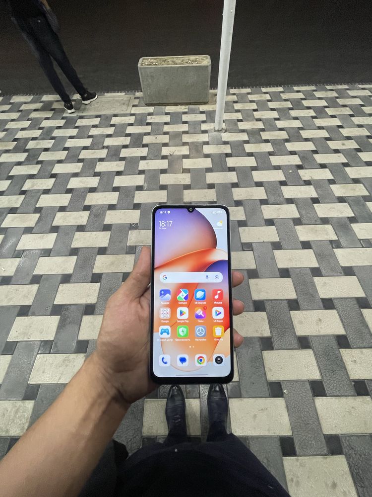 REDMI 13C 8/256