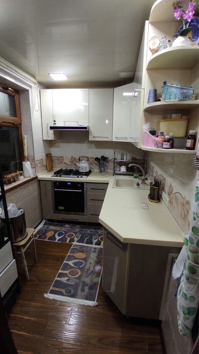 М.Горкий своя 4х комнатная квартира с парковкой с кадастром