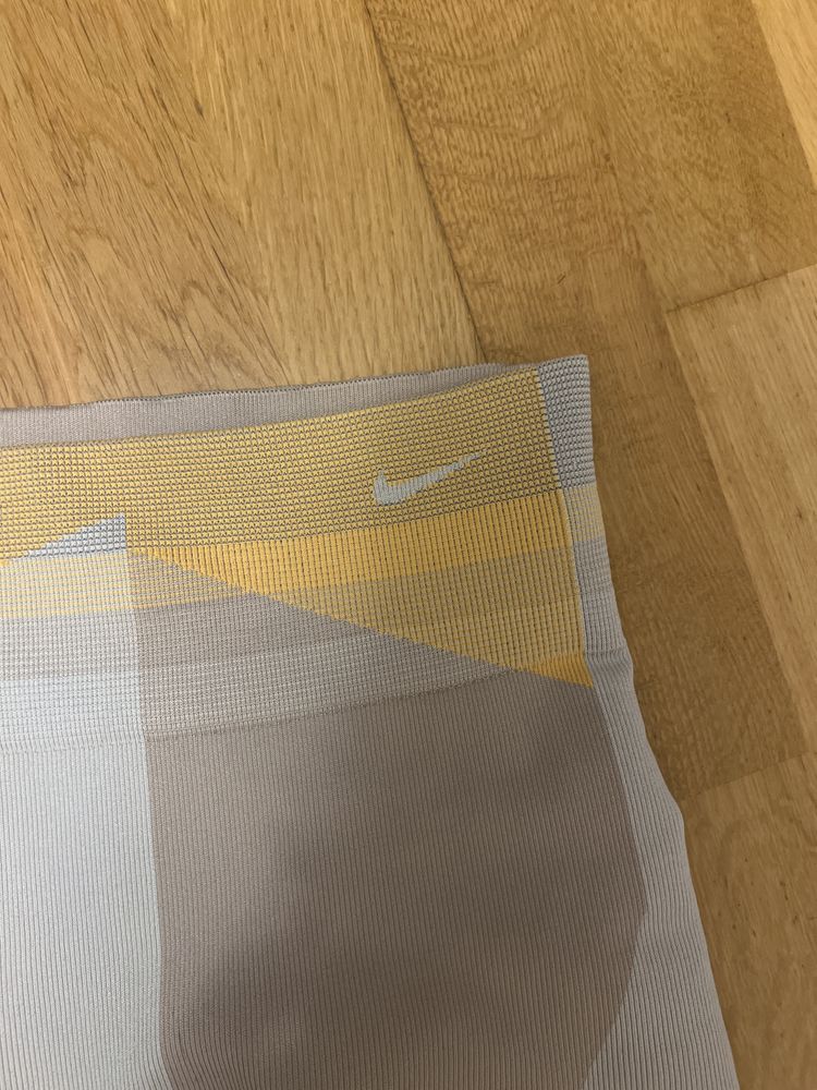 Спортен клин Nike