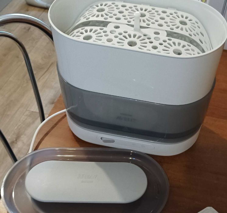 Vând  Sterilizator electric Philips-AVENT SCF286 / 4-IN-1