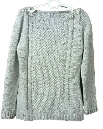 Вязаный свитер для девочки