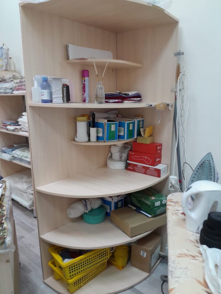 Продам угловую полку
